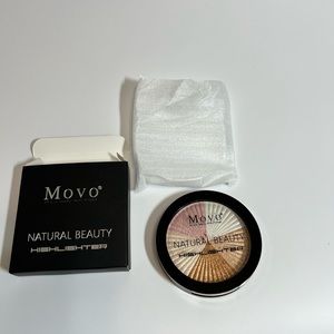 Movo Natural Beauty Highlighter‎ Light NEW